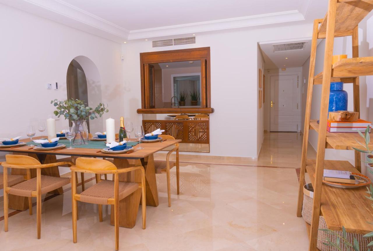Apartamento Luxurious penthouse in Ventura del Mar, Puerto Banus. Marbella Exterior foto