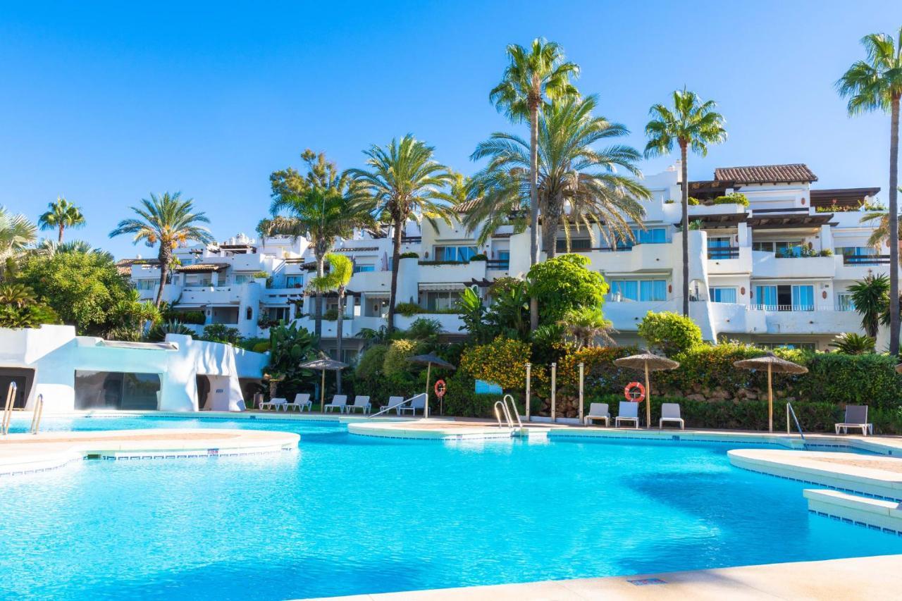 Apartamento Luxurious penthouse in Ventura del Mar, Puerto Banus. Marbella Exterior foto
