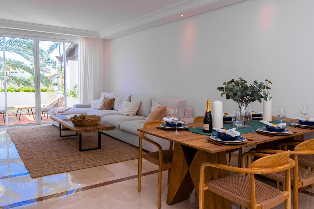 Apartamento Luxurious penthouse in Ventura del Mar, Puerto Banus. Marbella Exterior foto