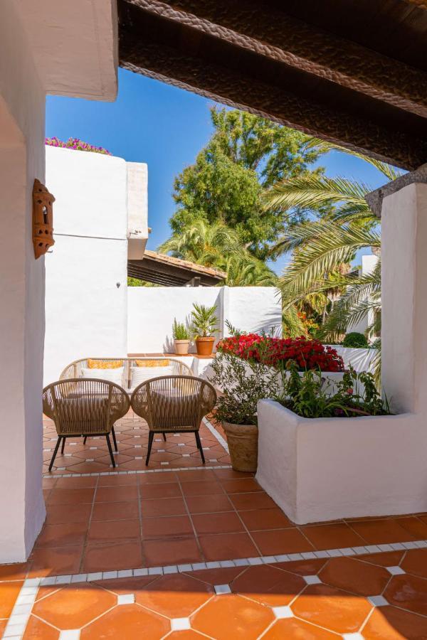 Apartamento Luxurious penthouse in Ventura del Mar, Puerto Banus. Marbella Exterior foto